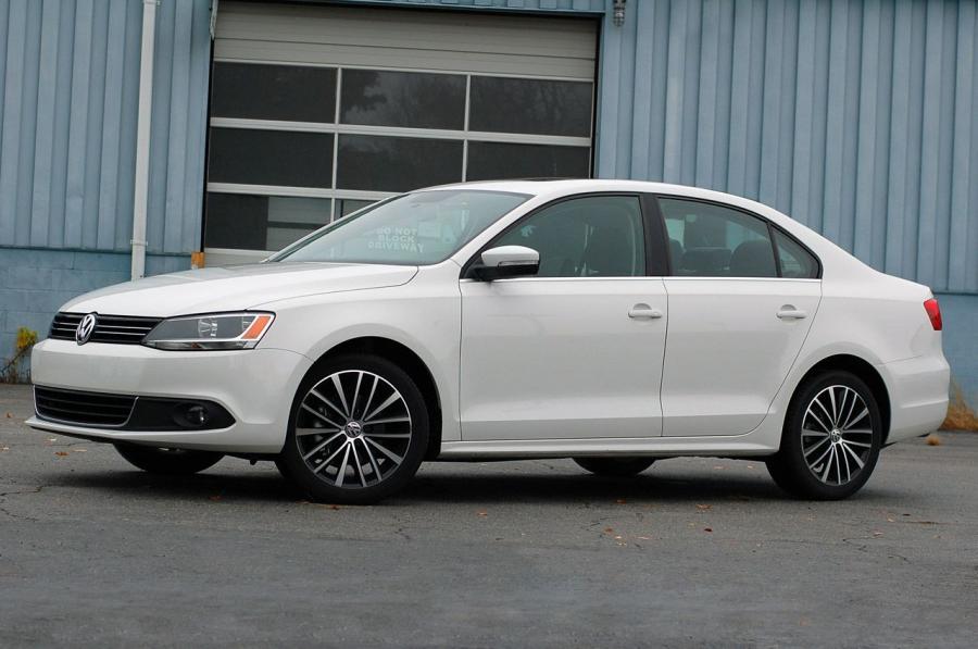  Volkswagen Jetta 2011 года  (фото 67 из 139)